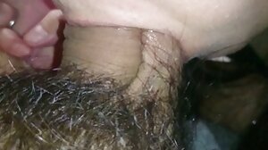 Une ado amateur chevauche une bite avec sa porno hd tukif belle-mère